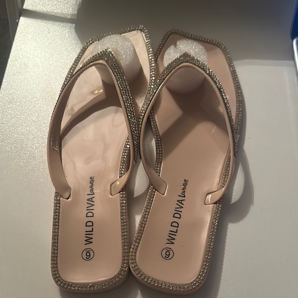 DIVA Lounge Beige Sandals